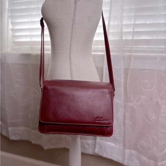 Derek Alexander East/West Half Flap Multi Compartment Red Leather Crossbody - Picture 1 of 13